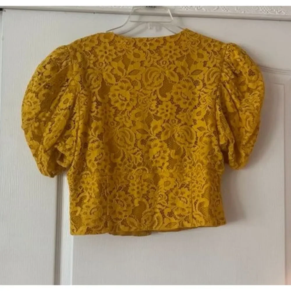House of Harlow 1960 x REVOLVE Yellow Lace Puff Sleeve Hook Front Crop Top
